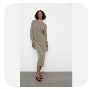 Midi Dress Round Neck Long Sleeve finished in Cuff w Gathered Detail Draped Side